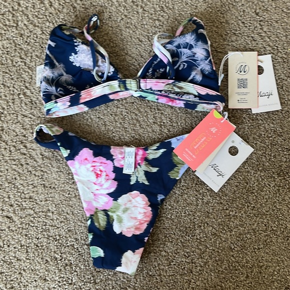 Maaji Reversible Blue Floral Triangle Bikini, NWT - Picture 7 of 7